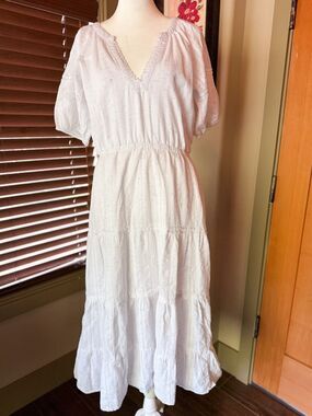 Betsy Johnson Size M Puffy Sleeve White Speckled Tiered Midi Dress Cottage Core